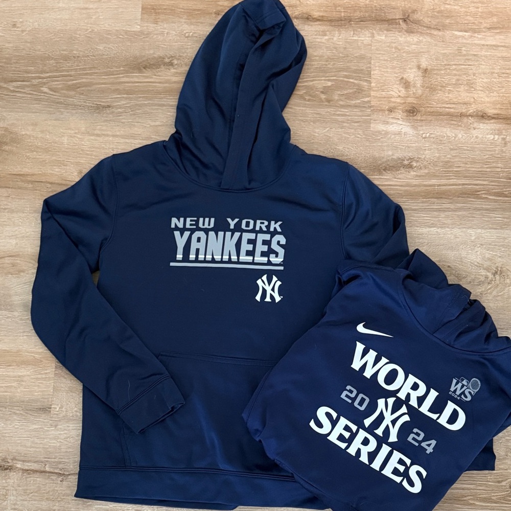 New York Yankees Navy Hoodies YXL LOT